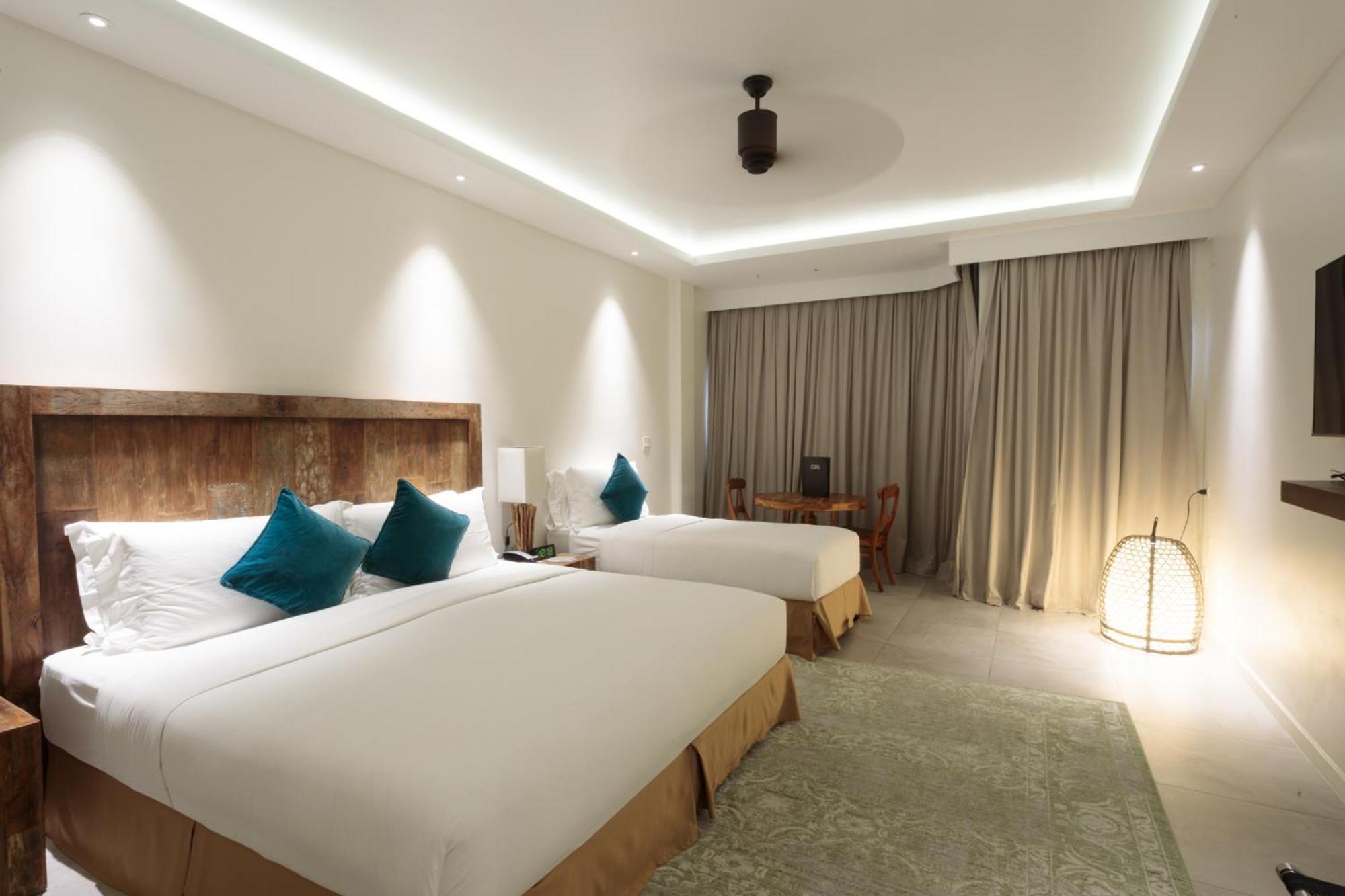 Cove Resort Palau Koror village Exterior foto